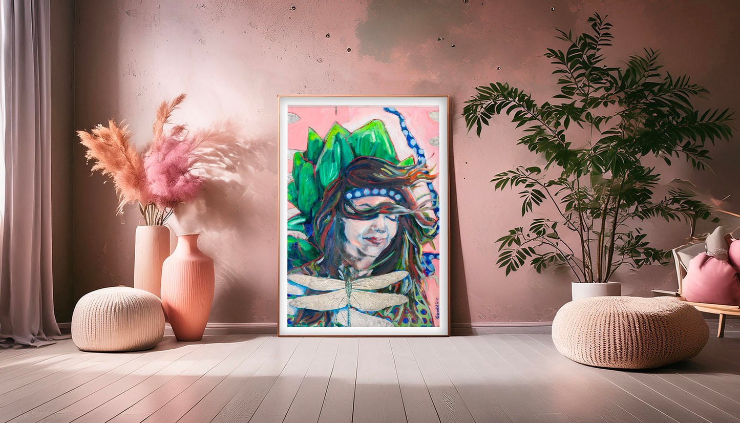 tirage d'art de Une vie d artichaut sur mur rose avec plantes